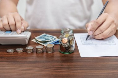 Para ve Finans iş kavramı için bankacılık hesap kaydetme