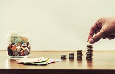 Para ve Finans iş kavramı için bankacılık hesap kaydetme