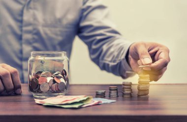 Kaydetmek para ve Finans iş kavramı için banka hesabı