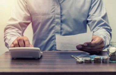 Kaydetmek para ve Finans iş kavramı için banka hesabı