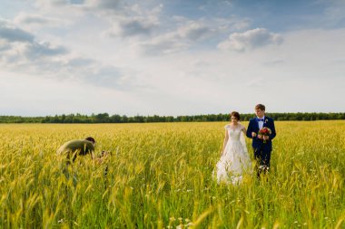 Fotoğrafçı kulakları ile resim yapma