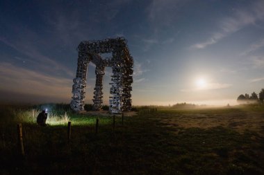 Fotoğrafçı garip nesnenin çekim