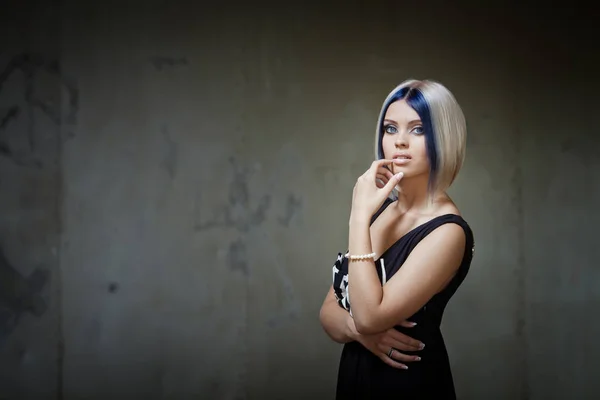 Beautiful blonde model with futuristic haircut — Stock Image Beautiful blonde model with futuristic haircut Stock Image
