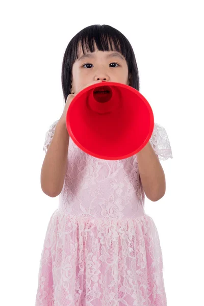 Asiática china niña gritando con altavoz retro — Foto de Stock