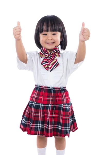 Feliz asiático chino poco estudiante chica mostrando pulgares arriba — Foto de Stock