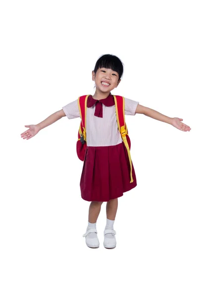 Asiatische kleine chinesische Mädchen in Schuluniform mit Schultasche — Stockfoto