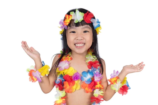 Asiático chinês menina no havaiano traje — Fotografia de Stock