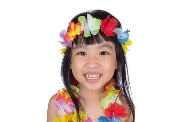 Asiática china niña en hawaiano traje — Foto de Stock