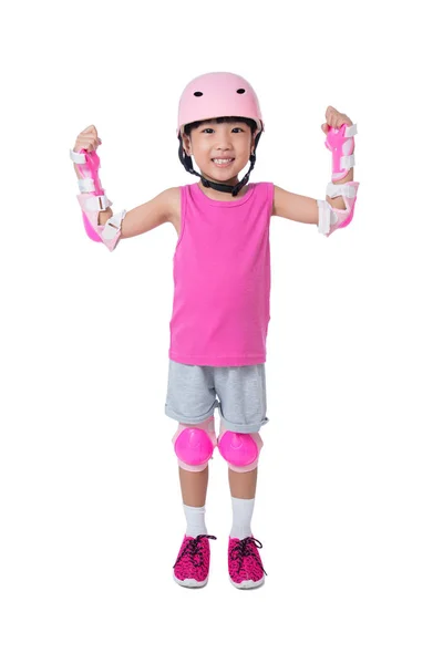 Asiatiska liten kinesisk flicka bära skydd kit — Stockfoto