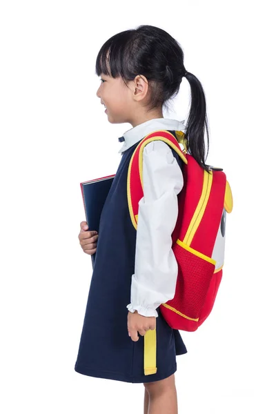 Asiática niña china en uniforme escolar con bolsa de escuela —  Fotos de Stock