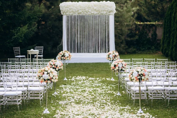 Área Ceremonia Boda Decoración Sillas Arco — Foto de Stock