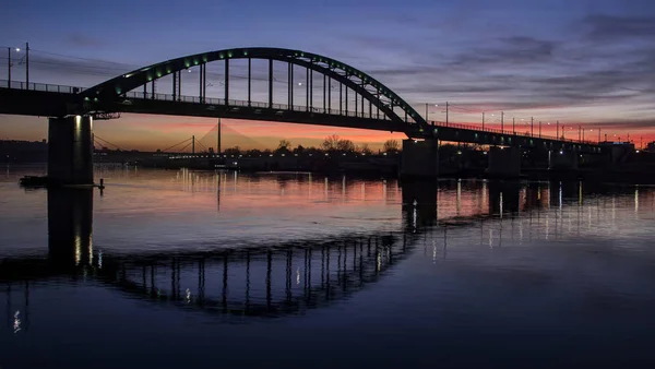 Belgrado Serbia Puentes Sobre Río Sava Atardecer — Foto de Stock
