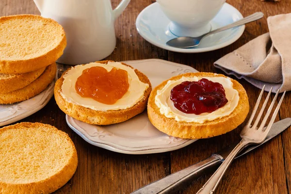 Holandskou snídaní sušenku toast — Stock fotografie