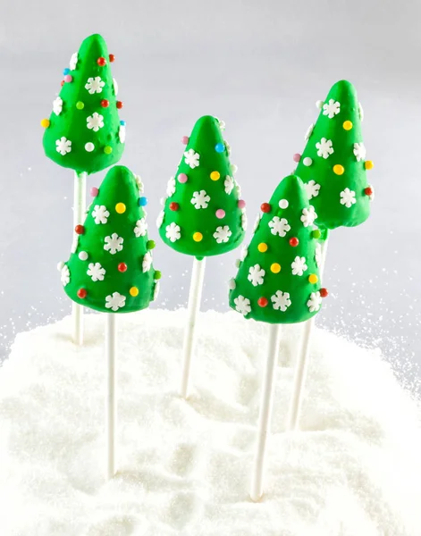 Christmas tree cake pops — Stock Photo, Image