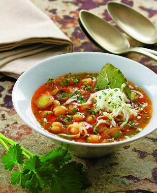 Nohut Çorbası ıspanak ile hazırlanan