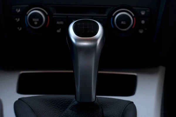Manual Shifter of Luxury Automobile — Stock Photo, Image