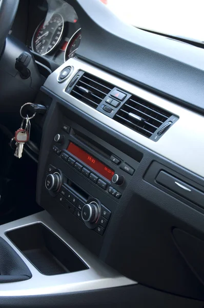 Interior moderno vertical del automóvil negro —  Fotos de Stock