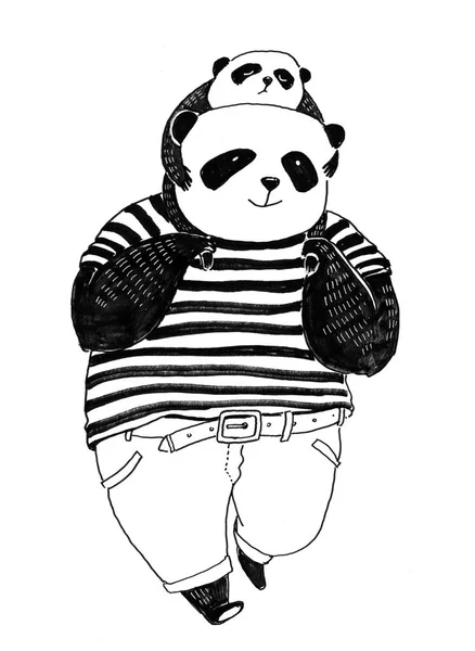 Отец панда в черно-белой футболке собирается далеко ходить с привет — стоковое фото