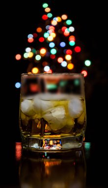 Viski buz ve Noel.