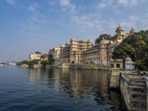 Palacio de la ciudad de Udaipur — Foto de Stock