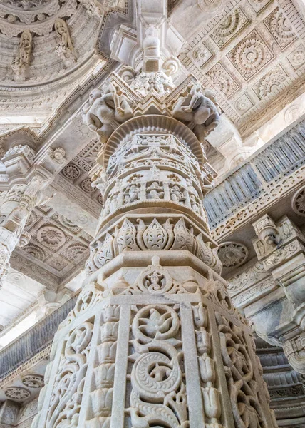 Templo de Ranakpur Jain — Fotografia de Stock