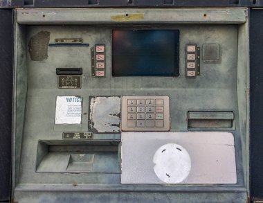 ATM kırık eski