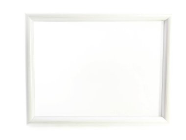 Beyaz fotograf çerçevesi beyaz arkaplanda izole edildi. Ahşapla temiz beyaz çerçeve. Fotoğraf için modern fotoğraf çerçevesi. Ahşap resim çerçevesi. 