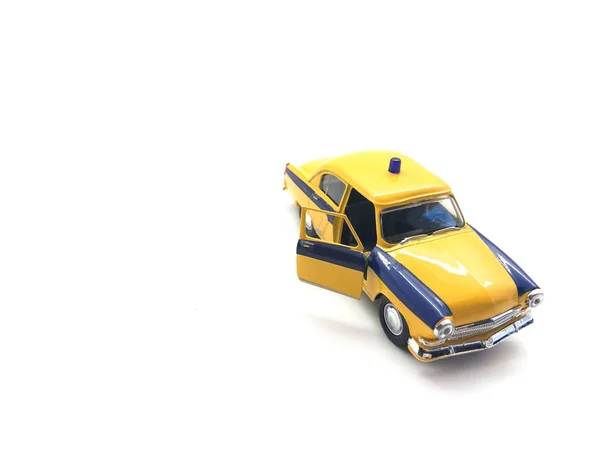 Carro Brinquedo Isolado Fundo Branco Carro Amarelo Para Crianças Carro — Fotografia de Stock
