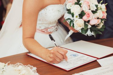 Düğün sembolleri, öznitelikleri.