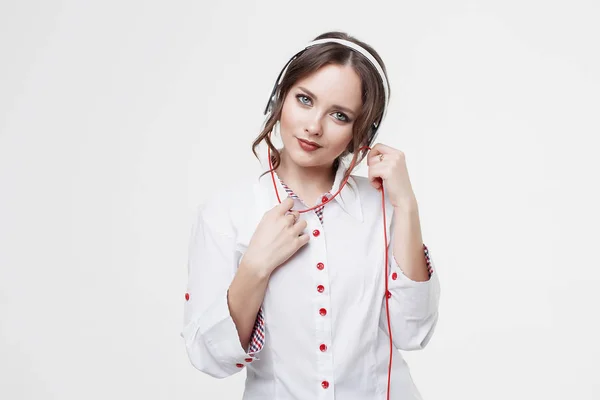 Happy Girl Listen Music in White Headphones and Smiling — Stock Photo, Image