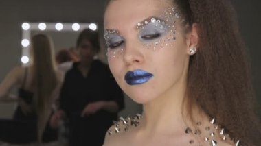 Kış güzellik kadın. Tatil makyaj.