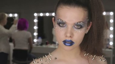 Kış güzellik kadın. Tatil makyaj.