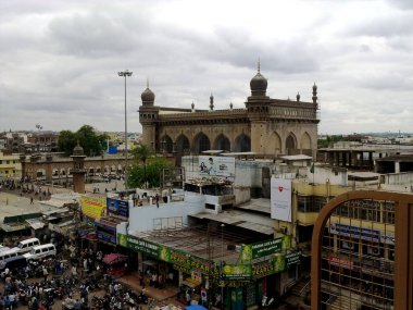 Charminar Hyderabad 'dan Makkah Camii