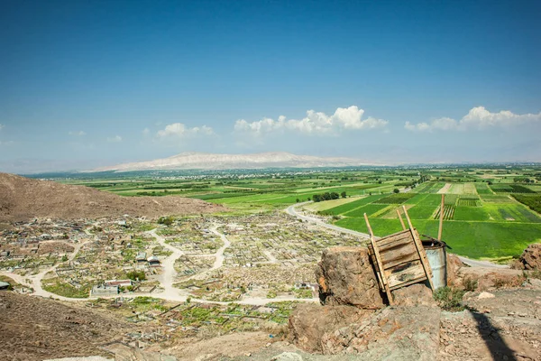 Vale rural arménio perto de Khor Virap — Fotografia de Stock