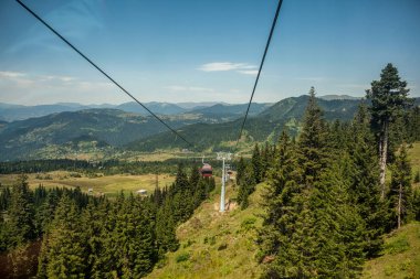 Teleferik ve dağlar, Acara, Gürcistan kabin
