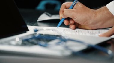 Yazma ve tıbbi teşhis, shift odaklama damgalama hekim