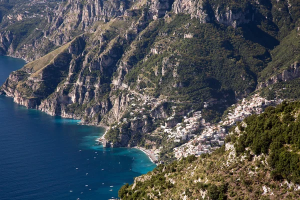 Aerial view of the pictoresque Positano village — Stock Photo, Image