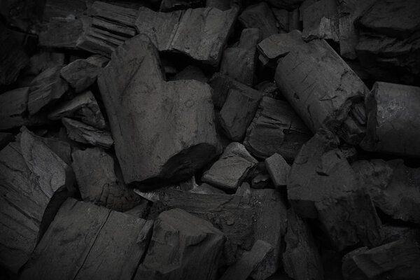  black and shiny small pile coal