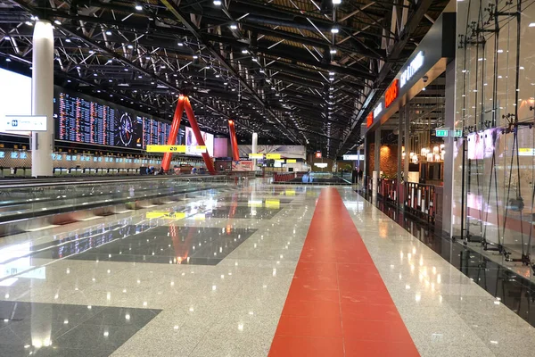 Moscow Russia March 2020 Covid Empty Front Desk International Airport — Stock Photo, Image