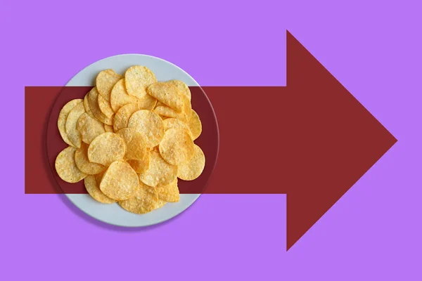 Plate Chips Red Arrow — Stock Photo, Image