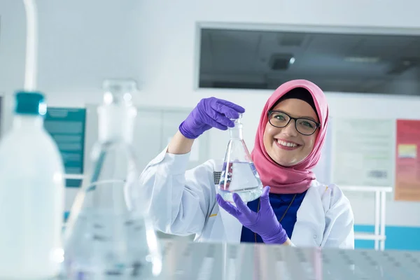 muslim lab worker with hijab