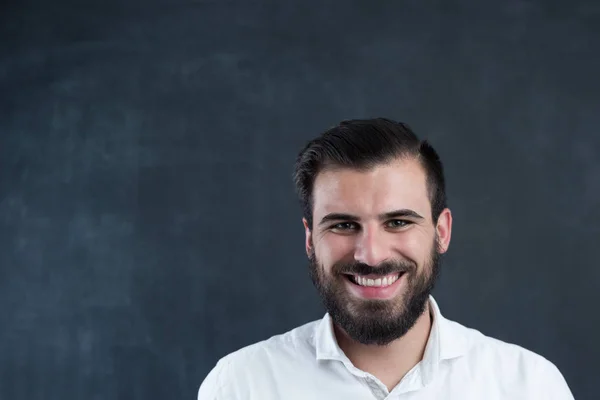 Joven barbudo — Foto de Stock