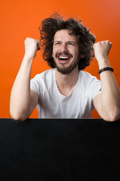 Portrait de l'homme aux cheveux drôles — Photo