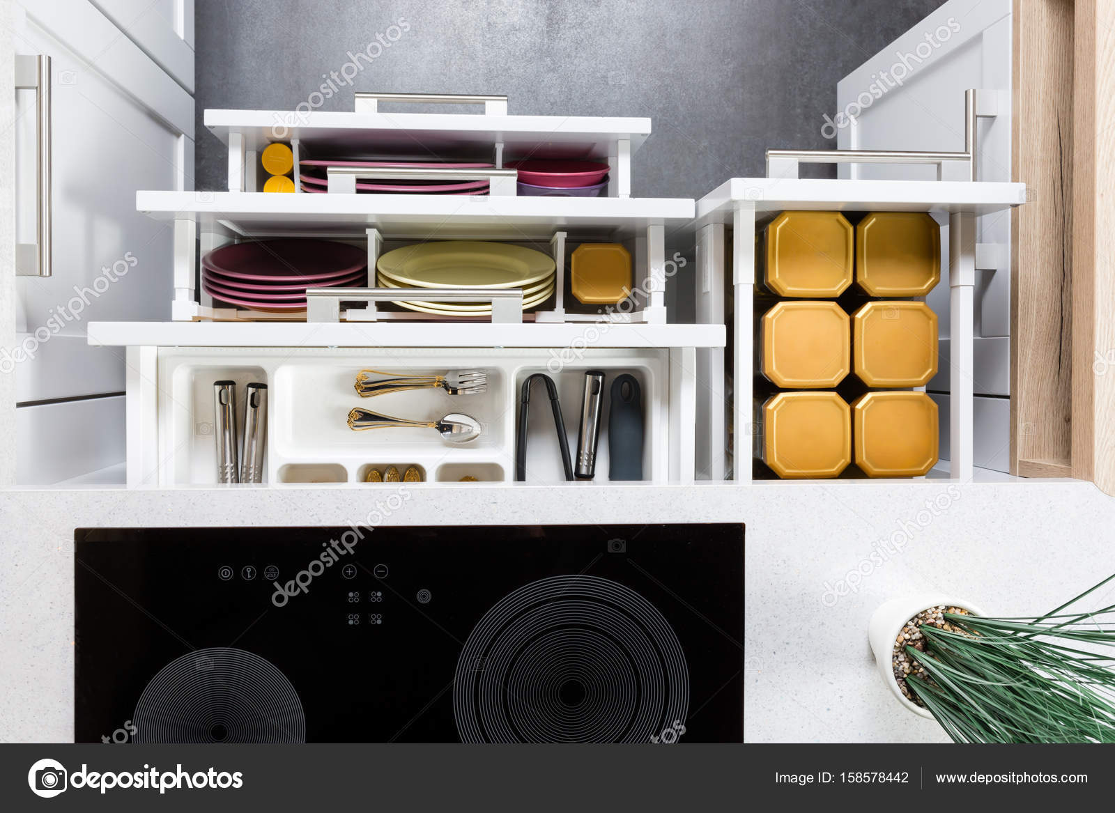 Gavetas De Cozinha Moderna Organizada Stock Photo Myvisuals Gavetas De Cozinha Moderna Organizada Stock Photo Myvisuals