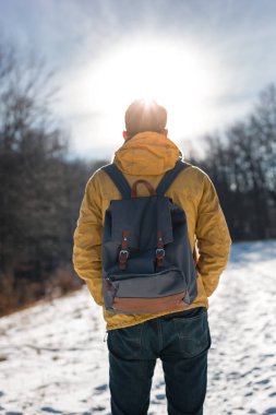 Kamp Orman Macera, seyahat uzaktan kavramı Relax