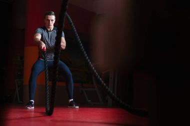 Fitness adam iş dışarı 