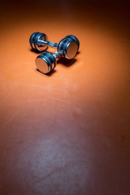 Dumbells katta Close-Up