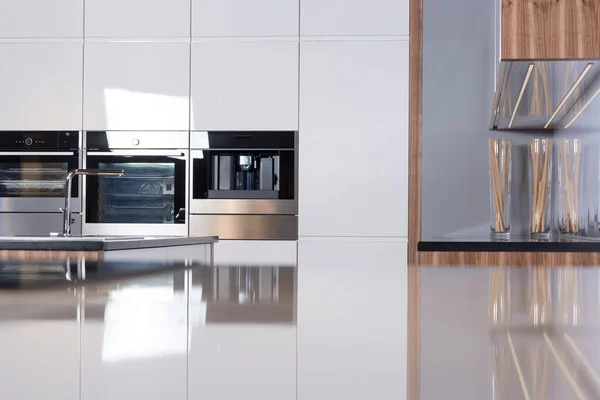 Kitchen dalam gaya modern — Stok Foto