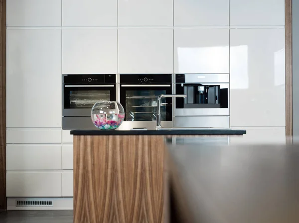 Küche im modernen Stil — Stockfoto