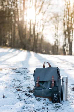 Sırt çantası ve kamera hiking